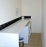 Abri Apartments