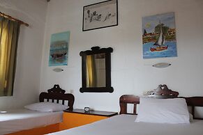 Eliza Hotel