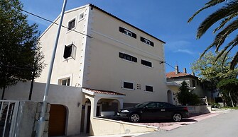Matic Apartments