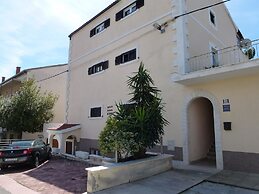 Matic Apartments
