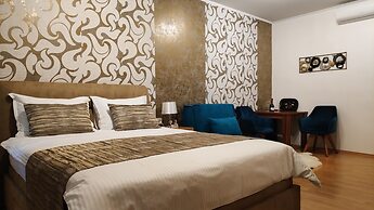 Matic Apartments