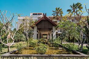 Bintang Flores Hotel