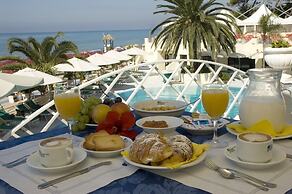 Grand Hotel La Playa