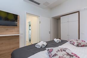 Apartments Vila 4m