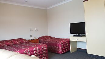 97 Motel Moray
