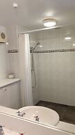 97 Motel Moray