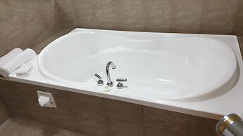 97 Motel Moray