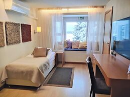 Hotel Aateli Lakeside