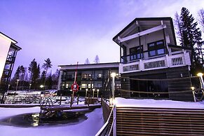 Hotel Aateli Lakeside
