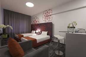 35 Rooms