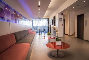 35 Rooms