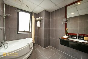 May De Ville Trendy Hotel & Spa