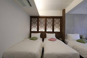 Hotel Tradiup by the Designers