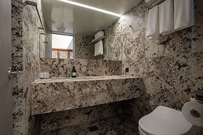 Hotel Tradiup by the Designers