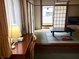 Ueno Terminal Hotel