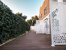 Antonio S House