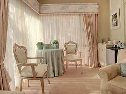 Xanadu Guest Villa