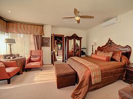 Xanadu Guest Villa