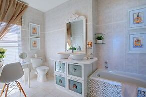 Xanadu Guest Villa