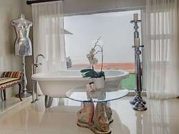 Xanadu Guest Villa
