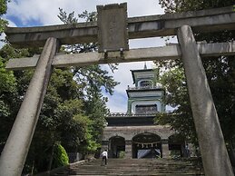the b Kanazawa Katamachi