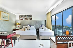 Diamond City Hotel