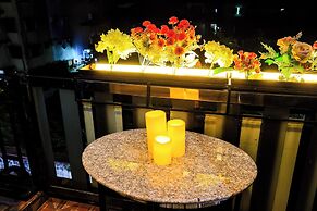 Diamond City Hotel