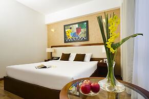 Starlet Hotel