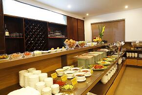 Starlet Hotel