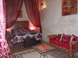 Riad Marlinea