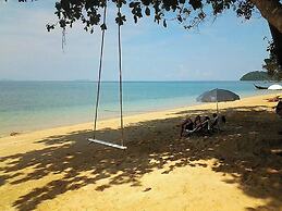 Koh Jum Resort
