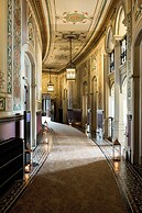 St. Pancras London, Autograph Collection ®