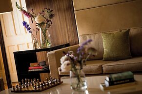 St. Pancras London, Autograph Collection ®