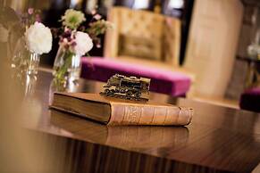 St. Pancras London, Autograph Collection ®