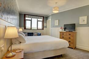 Exmoor House - Guest House