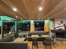 Le Soly Hotel