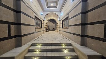 Traveler's House Hotel