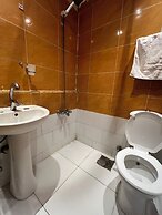 Traveler's House Hotel