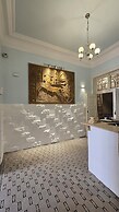 Traveler's House Hotel
