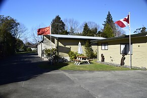 Judges Pool Motel