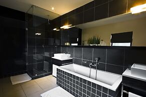 Thaba Eco Hotel