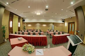 Crystal Crown Hotel