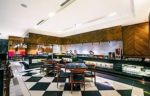 Crystal Crown Hotel