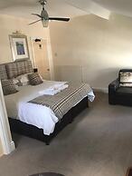 Ba Ba Guest House