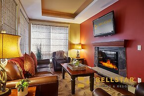 Bellstar Suites at Solara Resort