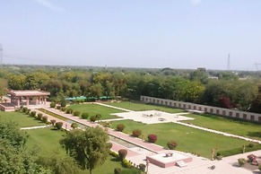Umaid Palace- An Organic Retreat