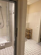 Singer109 Hostel