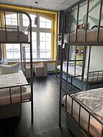 Singer109 Hostel
