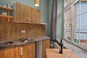 Singer109 Hostel