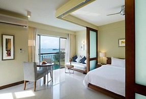 Avillion Admiral Cove